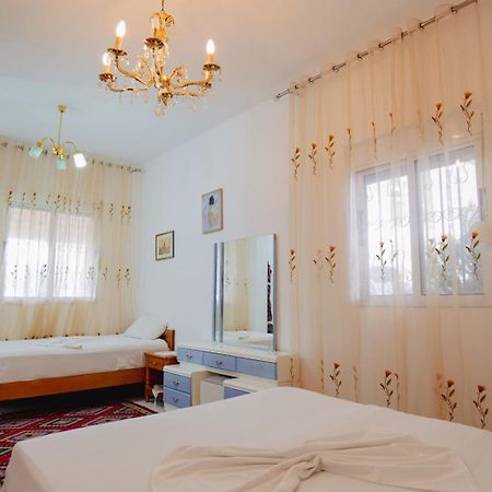 Seferi'S Apartament Lägenhet Sarandë Exteriör bild