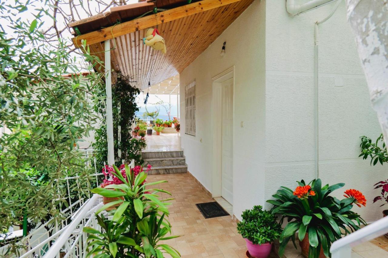 Seferi'S Apartament Lägenhet Sarandë Exteriör bild