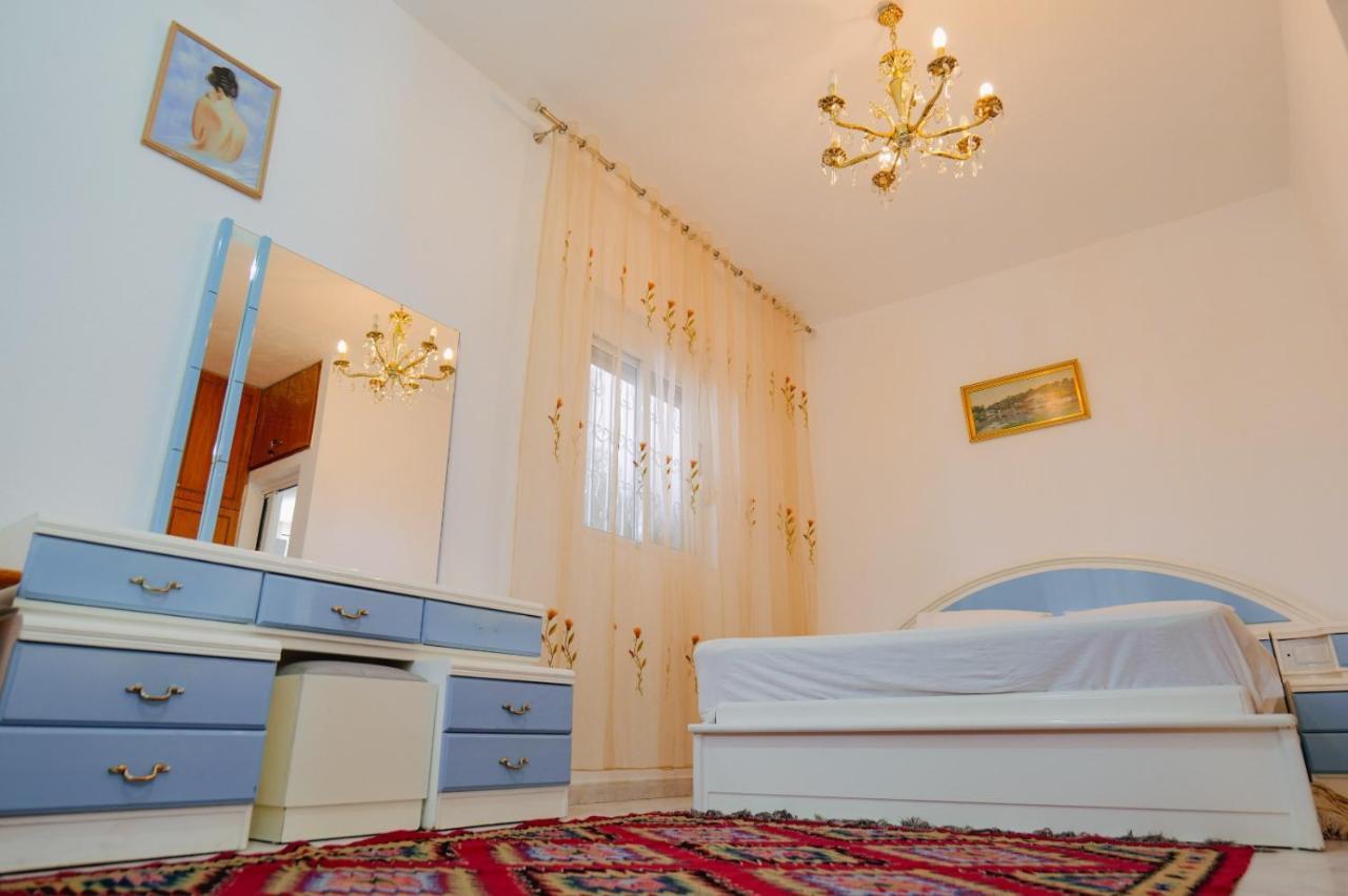 Seferi'S Apartament Lägenhet Sarandë Exteriör bild