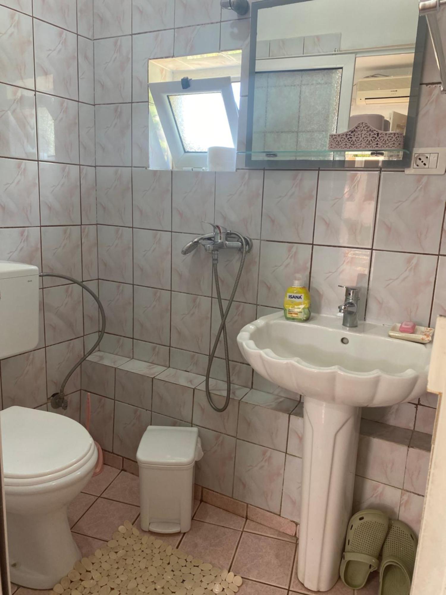 Seferi'S Apartament Lägenhet Sarandë Exteriör bild